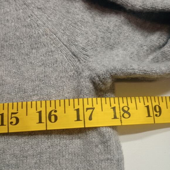 J. Crew Women Lambs Wool Blend Crewneck Fall Style Sweater - Picture 3 of 7